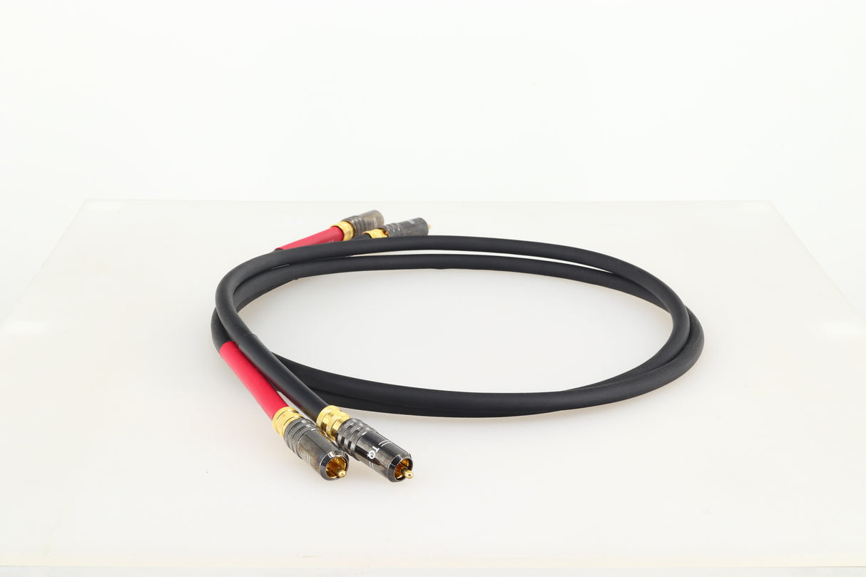 Tellurium Q Black Interconnect Cables 1.0m Pair