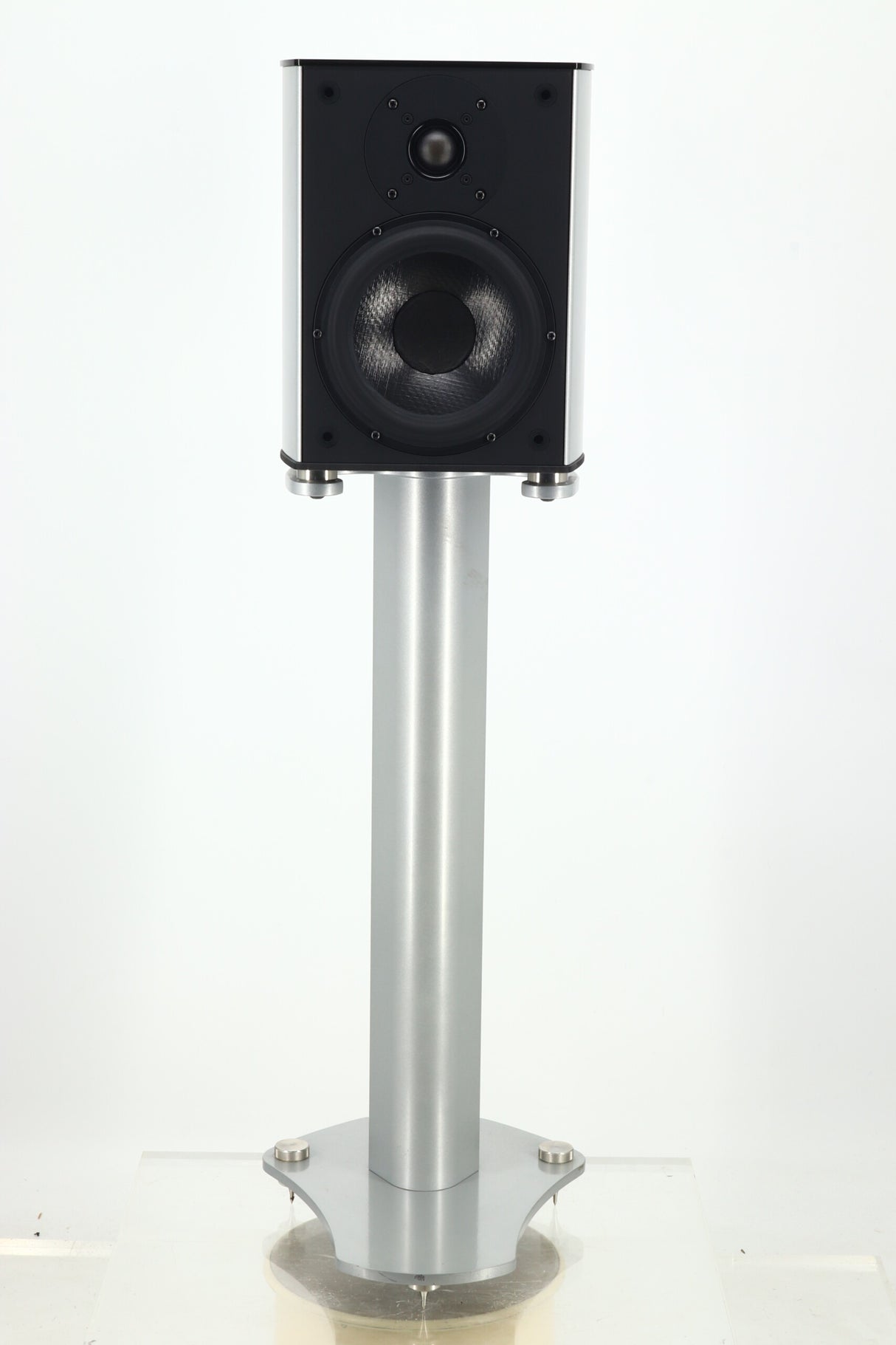 Wilson Benesch Arc Standmount Speakers & Stands - Black