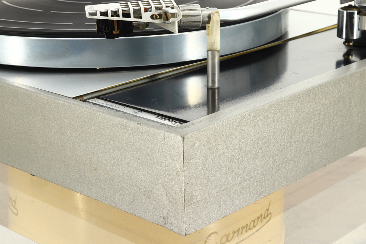 Thorens TD 150 Turntable