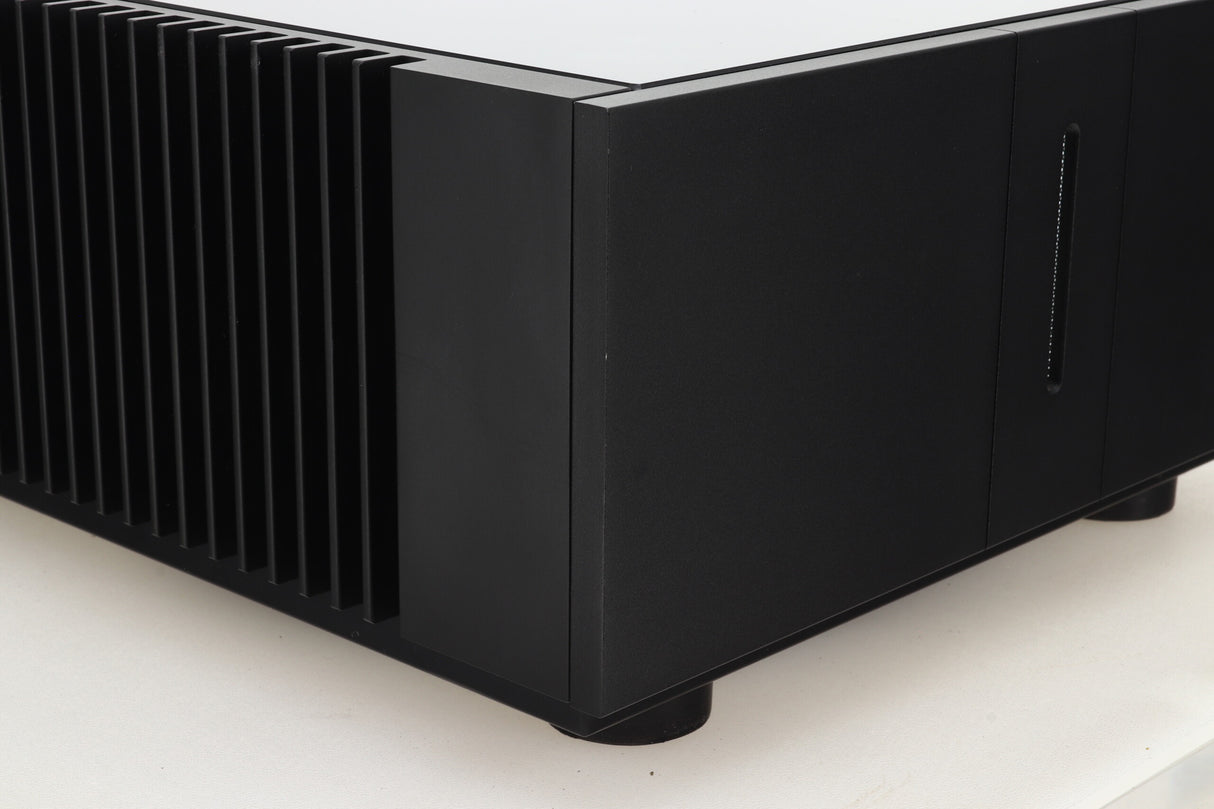 Quad Artera Power Amplifier - Black