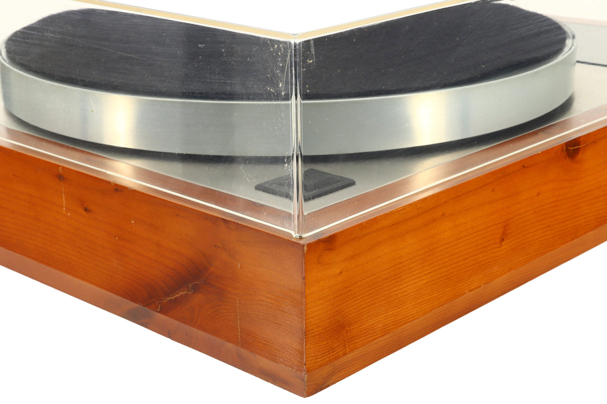 Linn LP12 Turntable - Cherry / Lingo Power Supply / Akito Tonearm / Dynavector 10x5 Cartridge