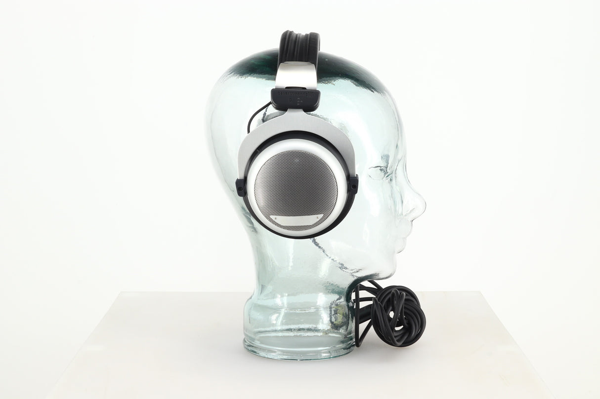 Beyerdynamic DT 880 Edition Headphones