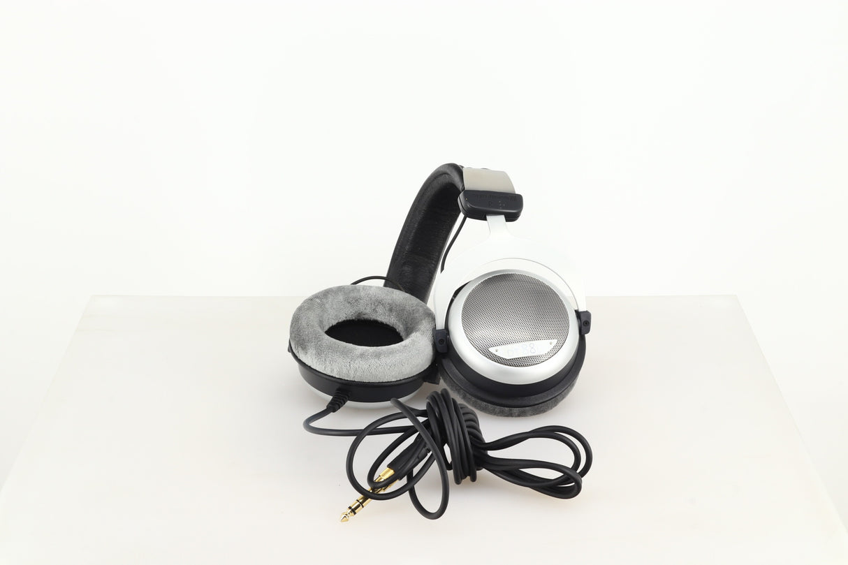 Beyerdynamic DT 880 Edition Headphones