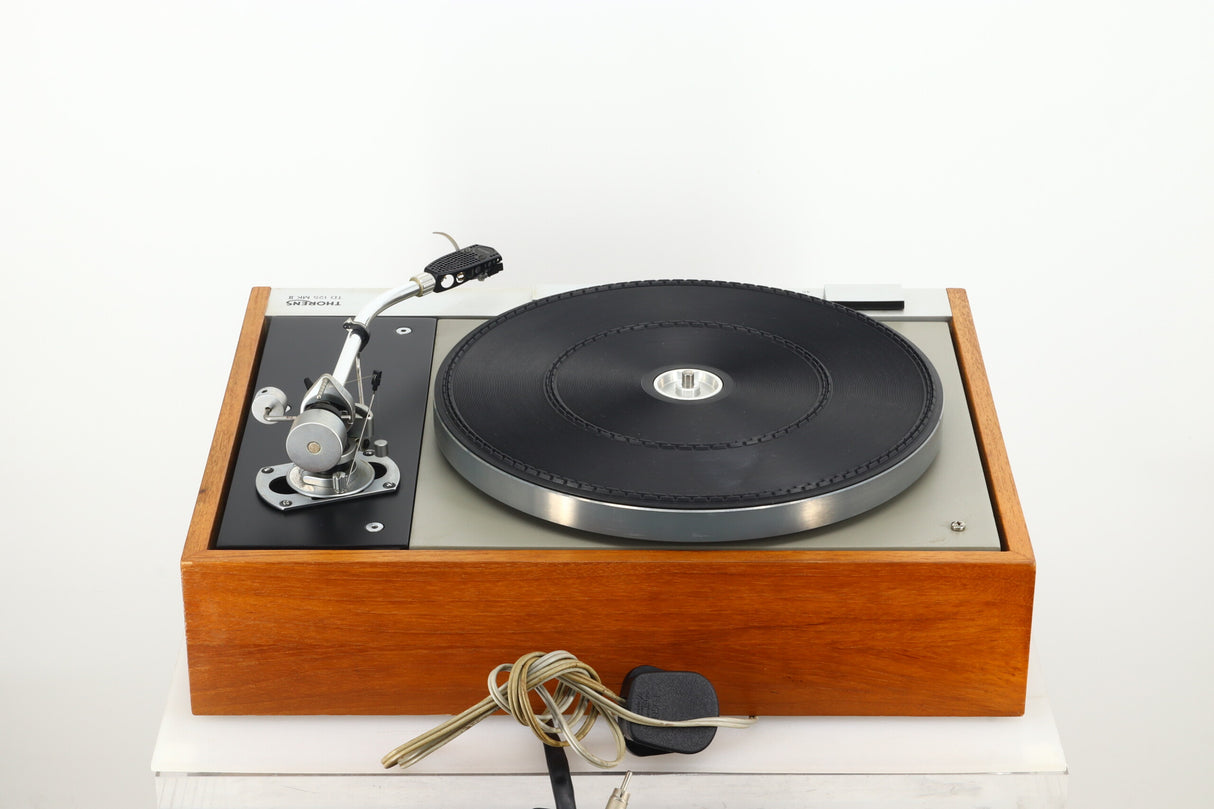 Thorens TD125 MkII Turntable / SME 3009 S2 Improved Tonearm / Shure V15 MkIII Cartridge