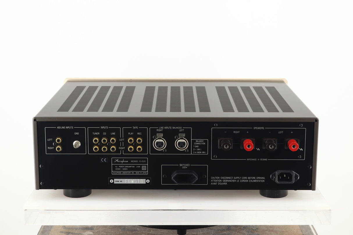 Accuphase E-210 Integrated Amplifier - Champagne