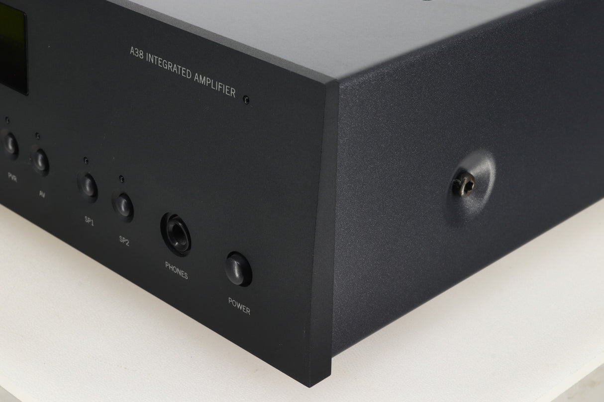 Arcam FMJ A38 Integrated Amplifier - Black