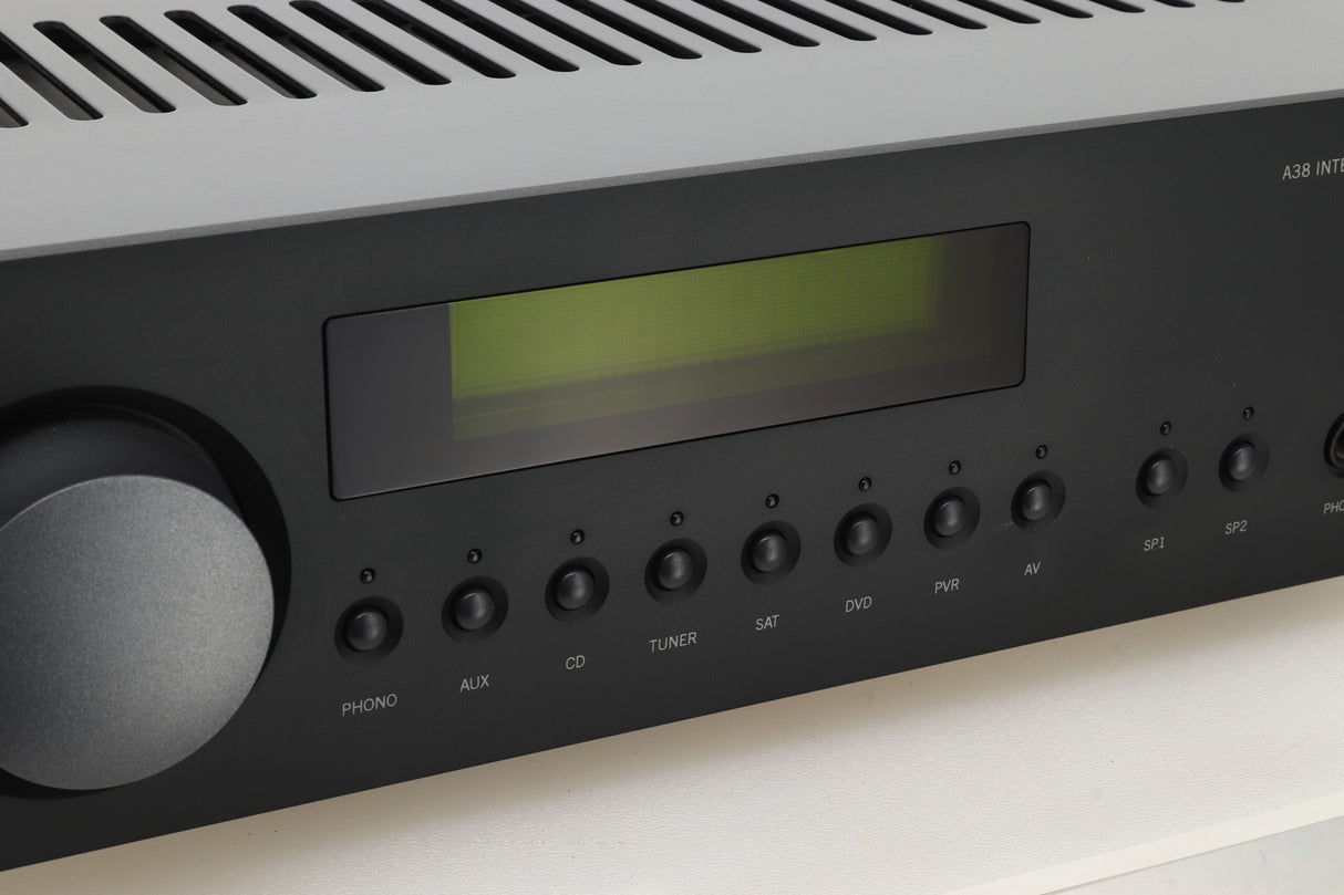 Arcam FMJ A38 Integrated Amplifier - Black
