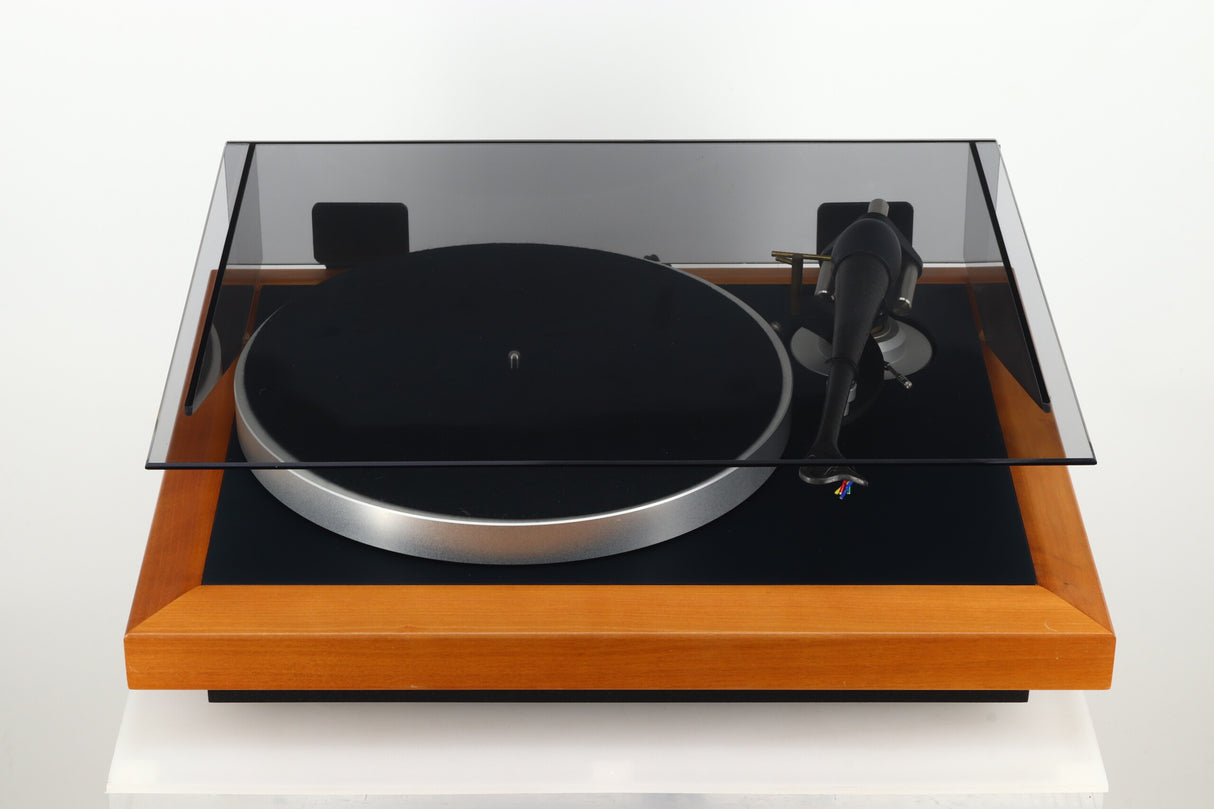 Wilson Benesch ACT Turntable / ACT 2 Tonearm / Stand