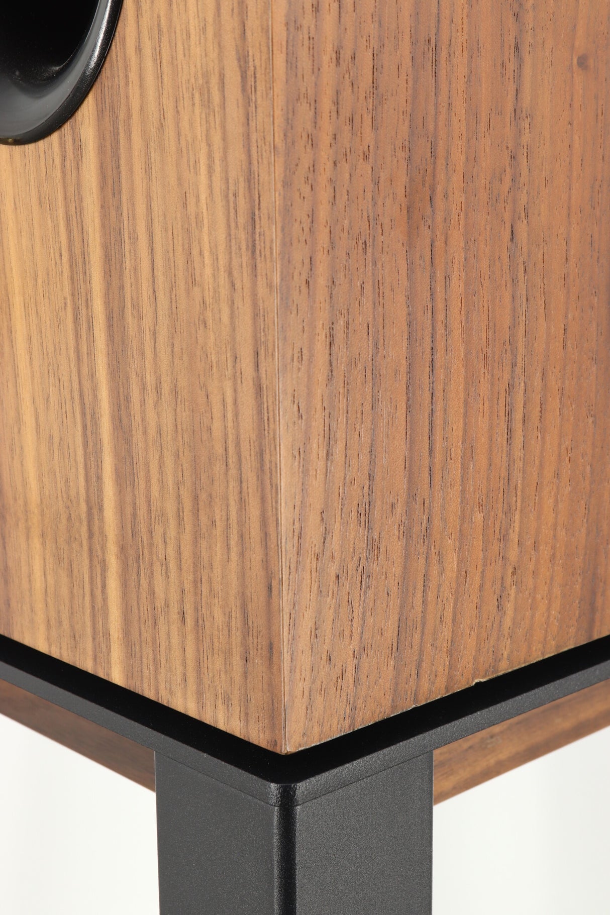 Wharfedale Linton Standmount Speakers W/ Stands - Walnut