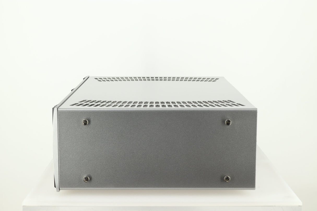 ATC P1 Power Amplifier - Silver