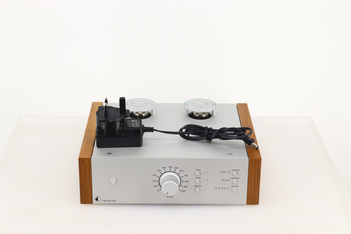 Project Tube Box DS2 Phonostage - Silver / Walnut