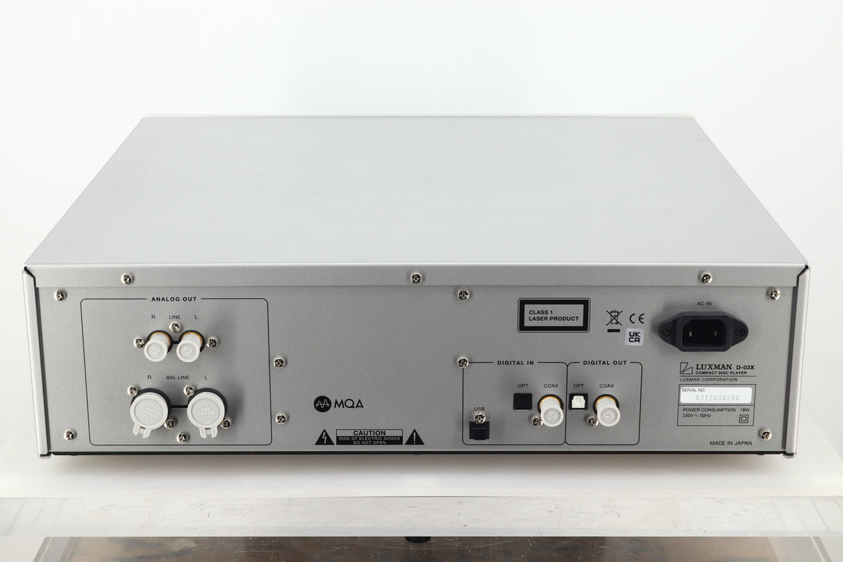 Luxman D-03X CD Player