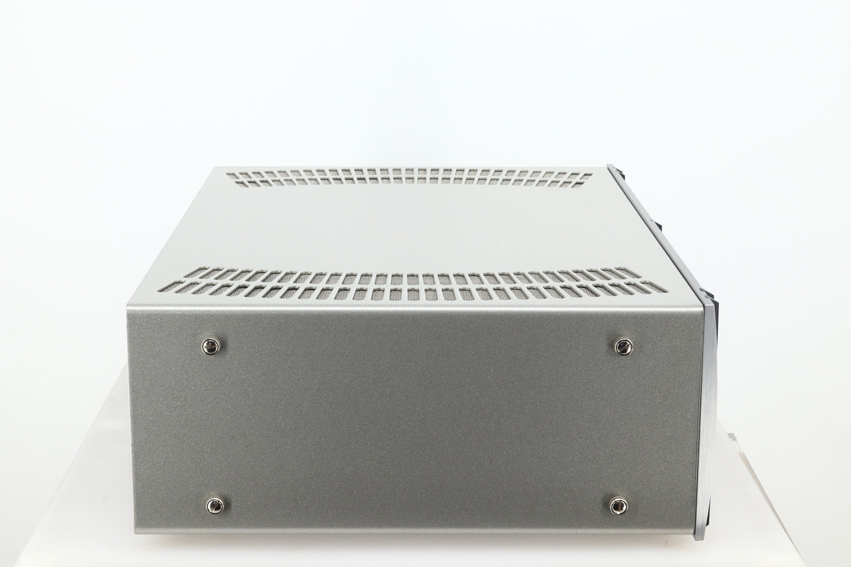 ATC P1 Power Amplifier - Silver