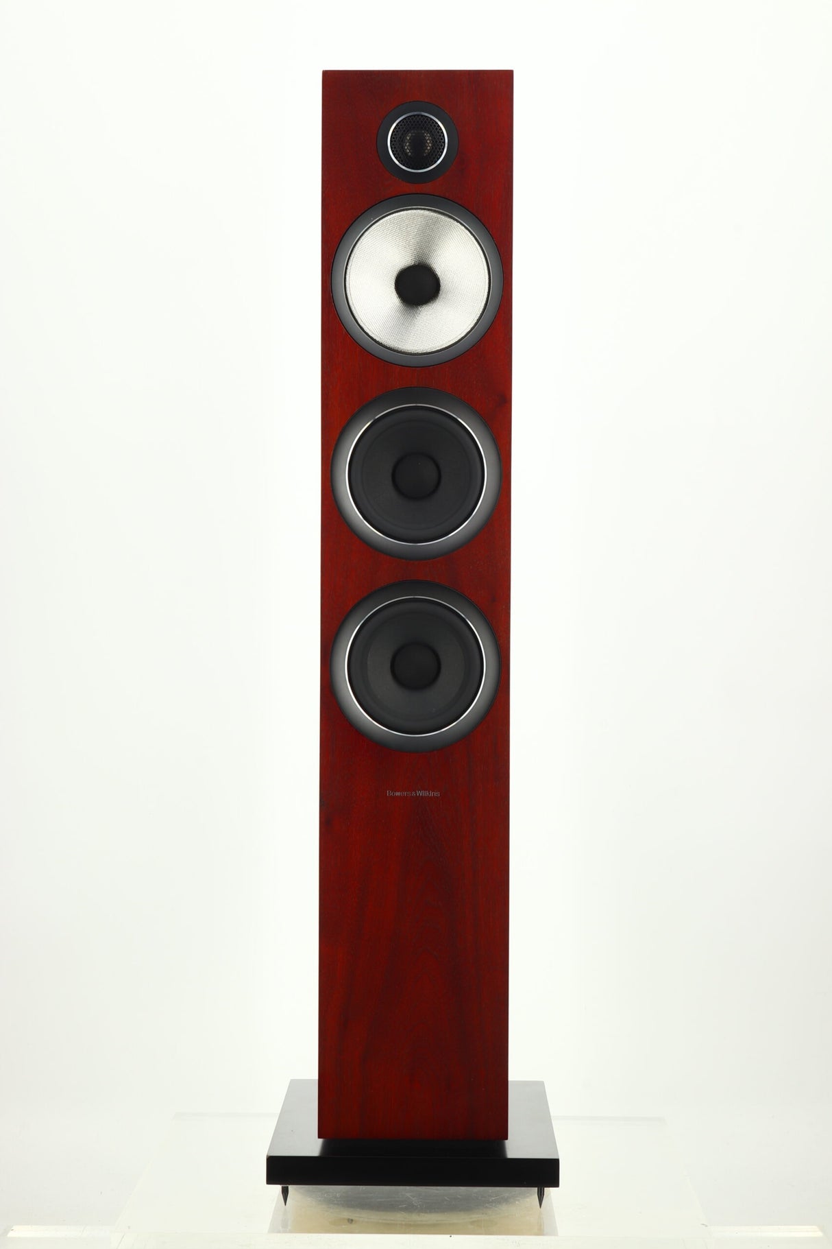 B&W 704 S2 Floorstanding Speakers - Rosenut