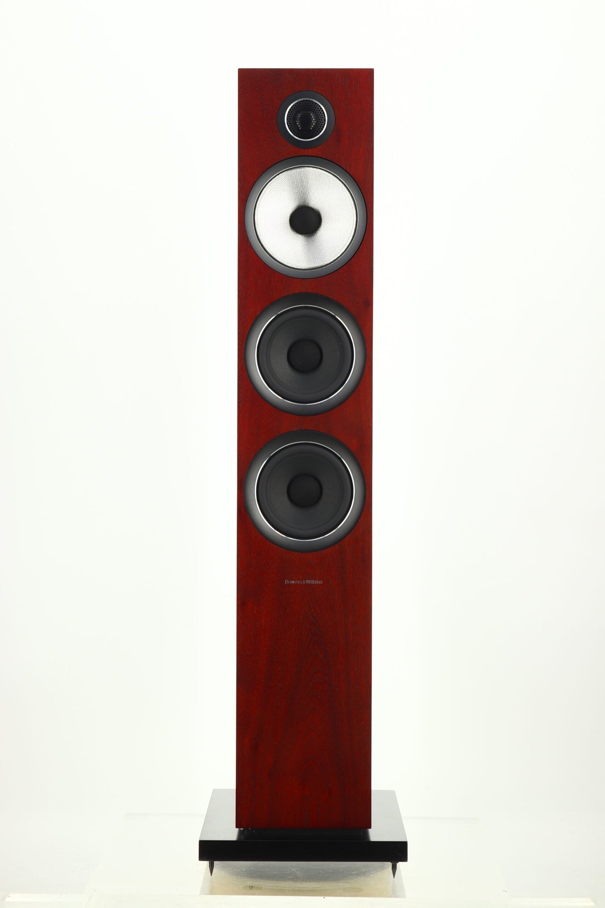 B&W 704 S2 Floorstanding Speakers - Rosenut