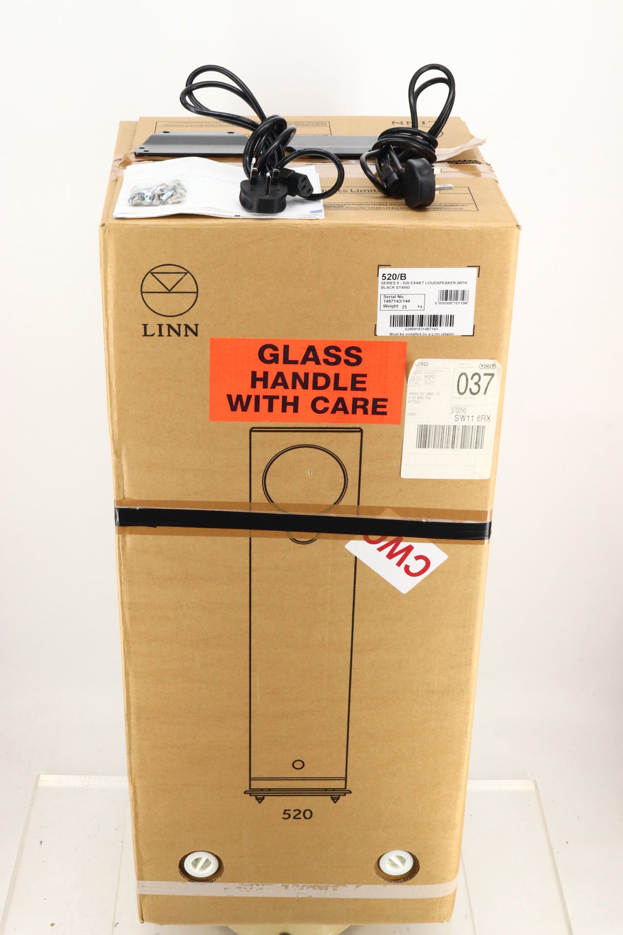 Linn 520 Active Floorstanding Speakers - Black