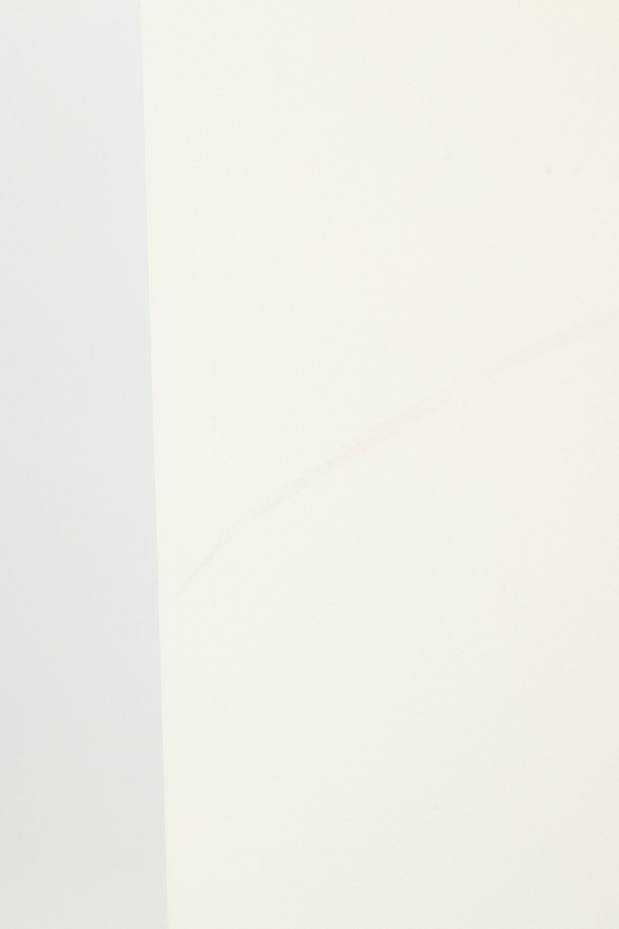 Dali Oberon 5 Floorstanding Speakers - White