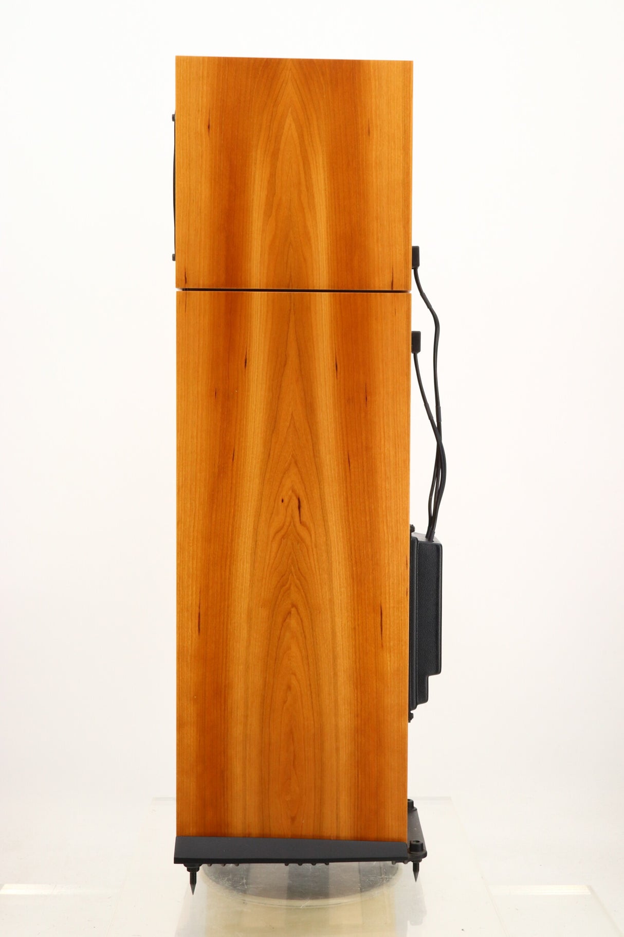 Naim Allae Floorstanding Speakers - Cherry