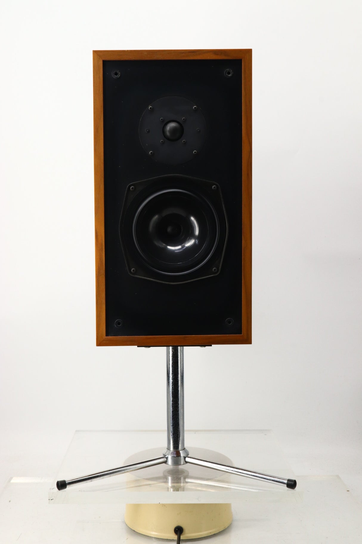 Swallow Acoustics Model 1200 Standmount Speakers