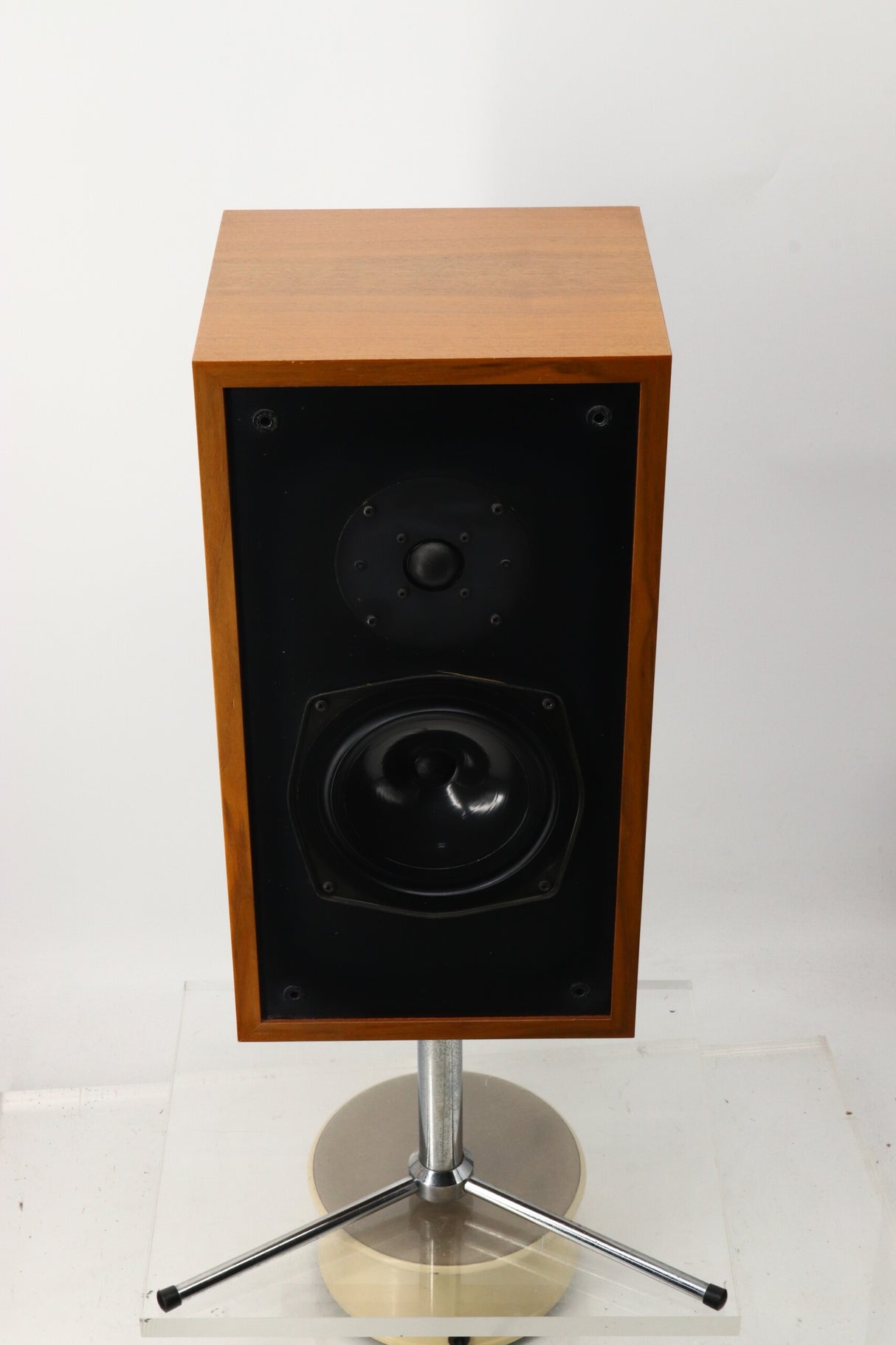 Swallow Acoustics Model 1200 Standmount Speakers