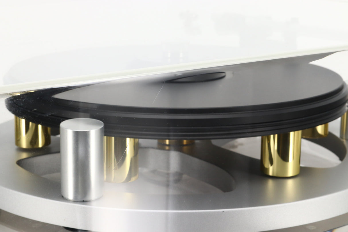 Michell Gyrodec Turntable / Tecnoarm Tonearm - Silver
