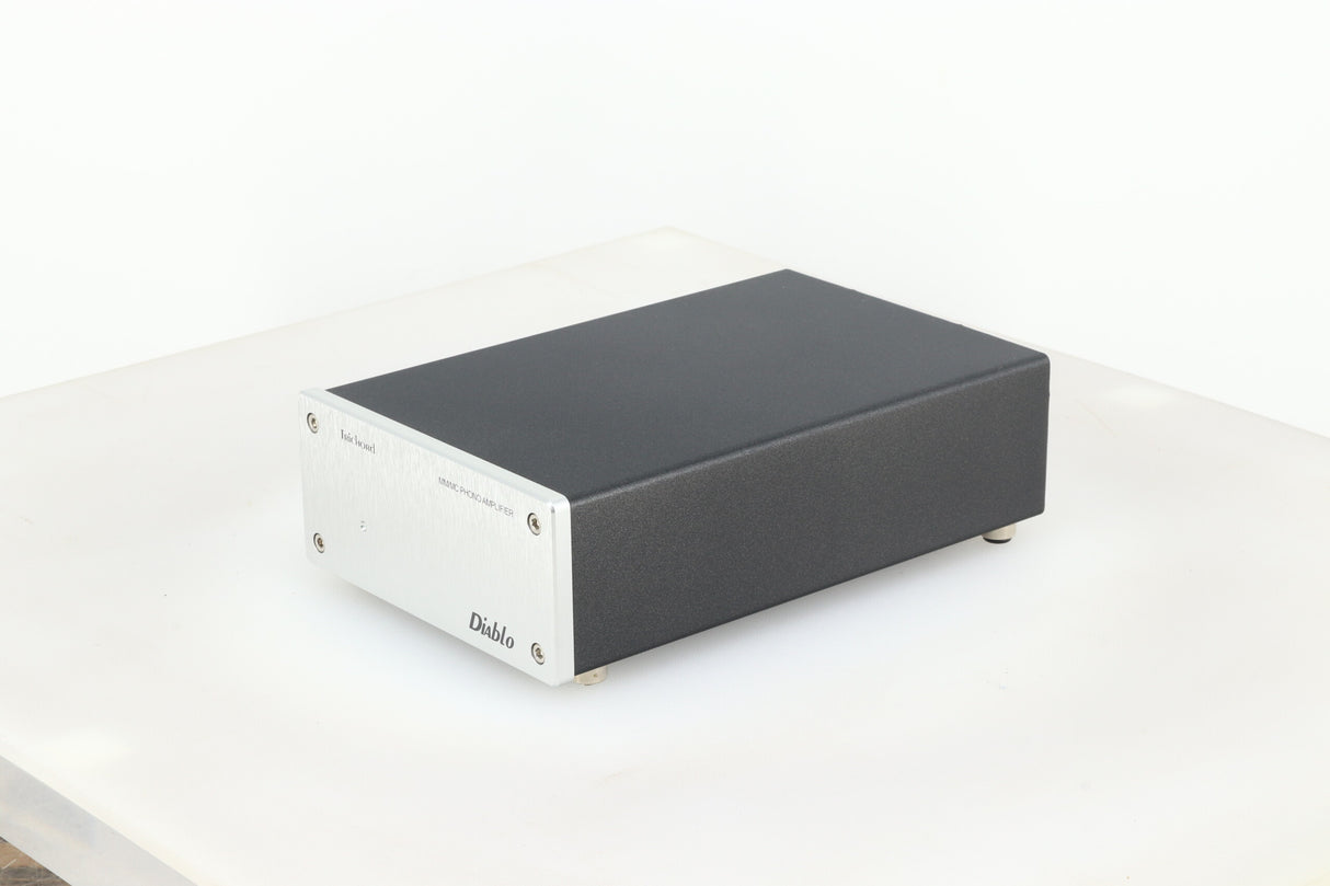 Trichord Research Diablo PhonoStage - Silver / GEN 2 NC Power Supply / HP Lead