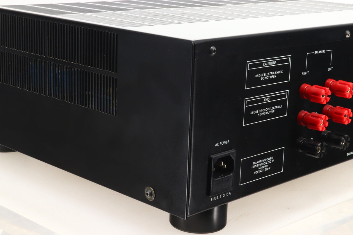 Copland CTA 501 Integrated Amplifier - Black