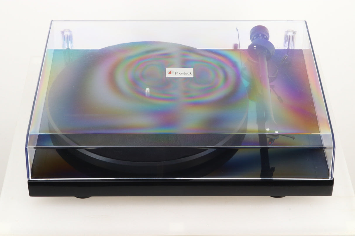 Pro-Ject Debut III SE Turntable - Black