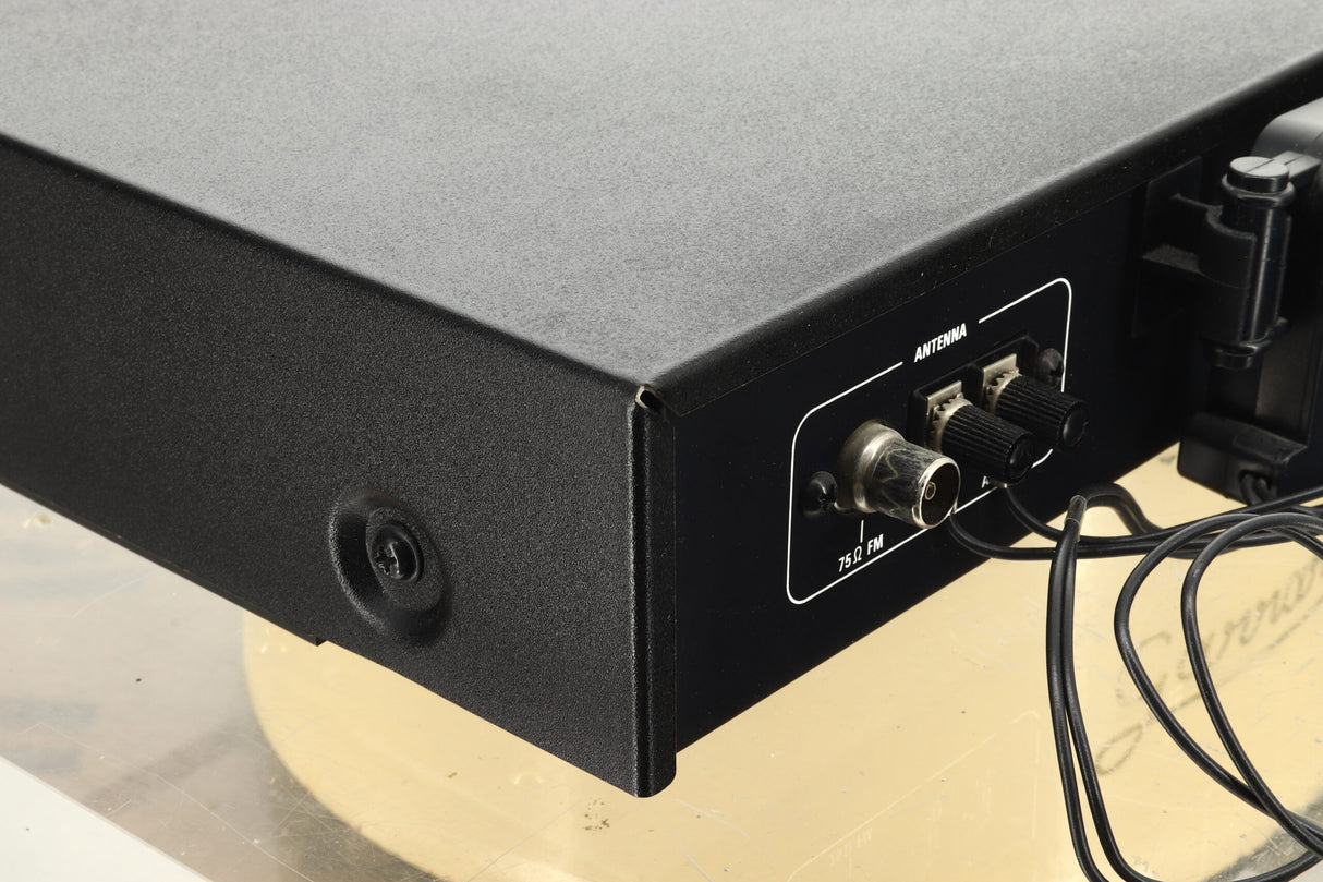 Rotel RT-850L AM/FM Tuner