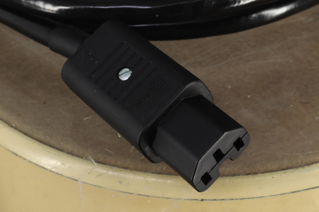 MusicWorks ReEntry 2 1.8m IEC Power Cable
