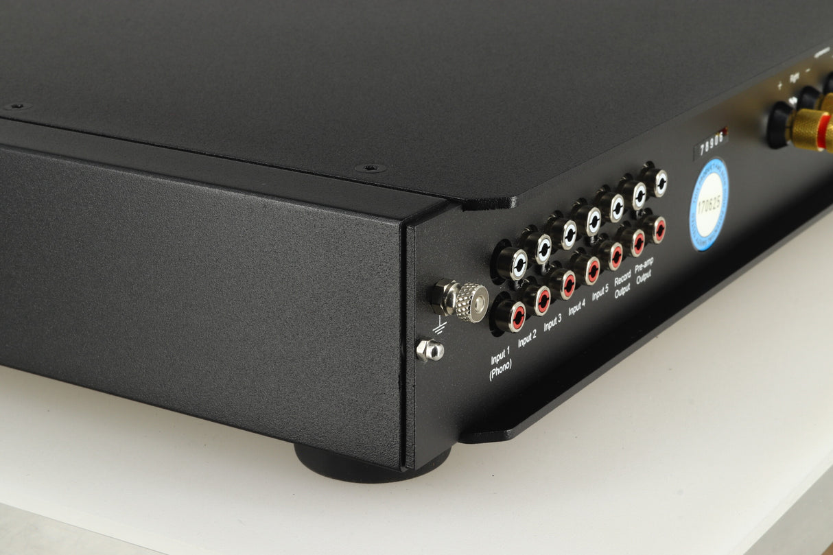Rega Elex-R Integrated Amplifier