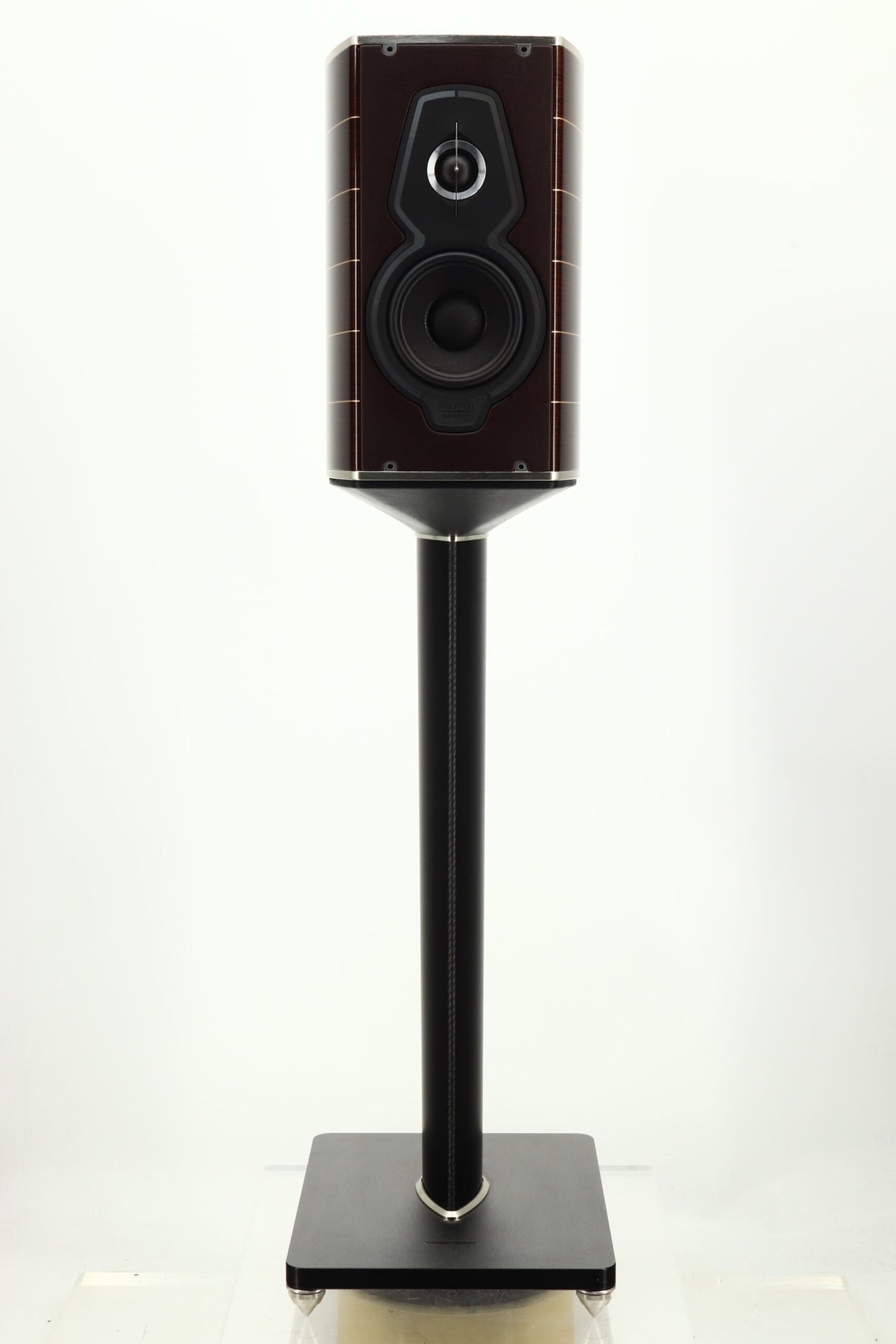 Sonus Faber Guarneri Tradition Standmount Speakers - Wenge / Carbon Stands
