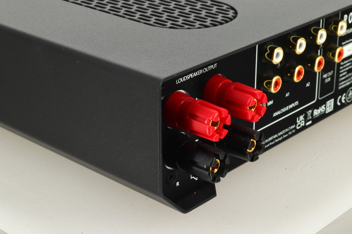 Roksan Attessa Streaming Amplifier - Black