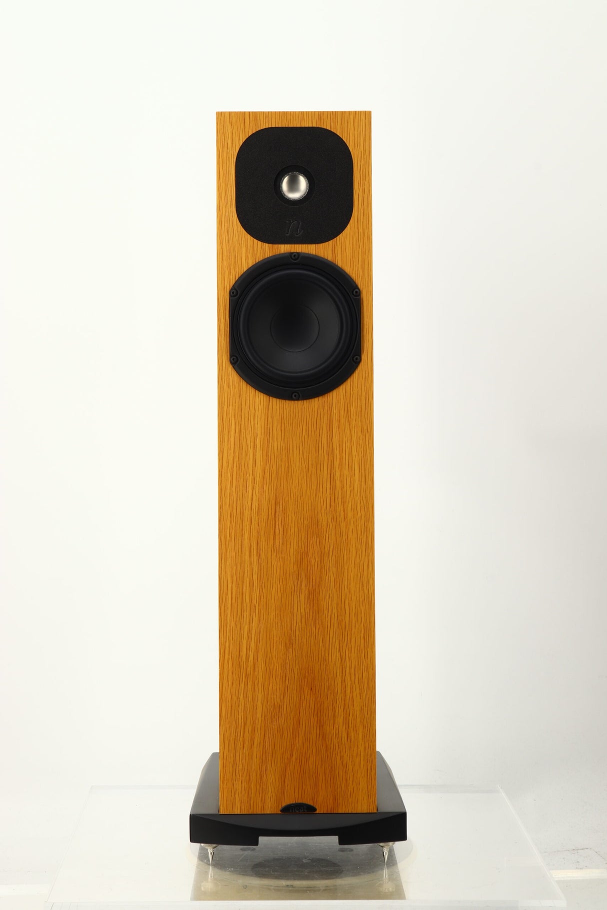 Neat Acoustics Motive 2 Floorstanding Speakers - Oak