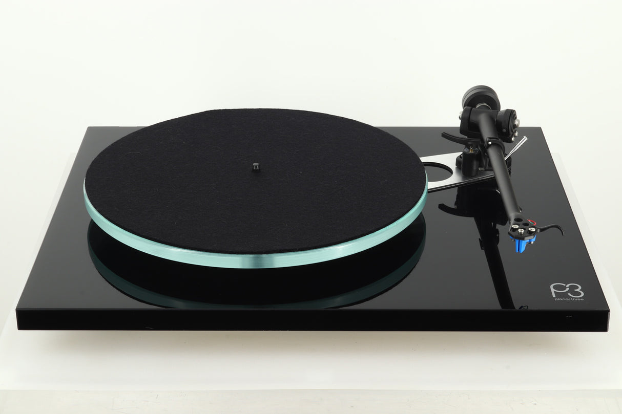Rega Planar 3 Turntable - Black / Elys 2 Cartridge