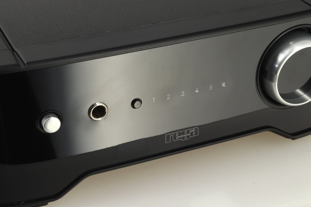 Rega Brio Integrated Amplifier