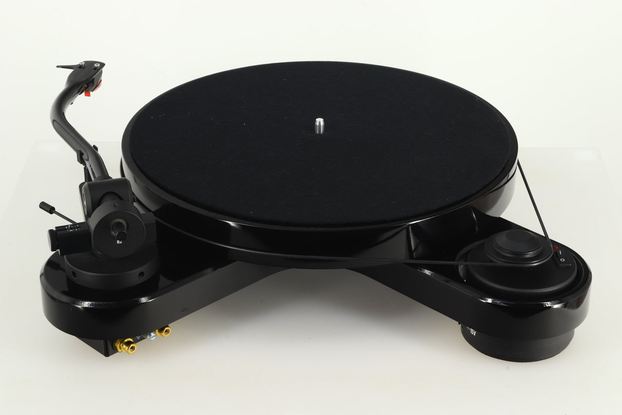 Pro-Ject RPM1 Carbon DC Turntable - Piano Black