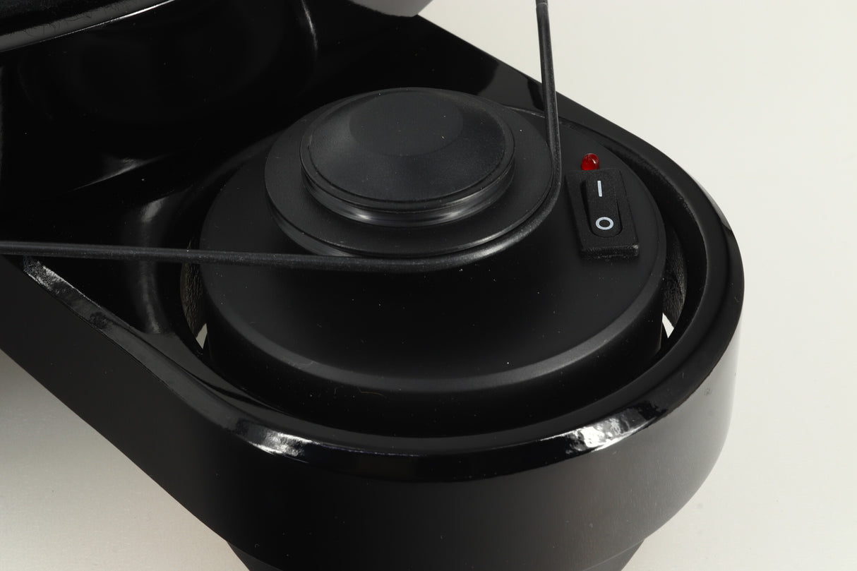 Pro-Ject RPM1 Carbon DC Turntable - Piano Black