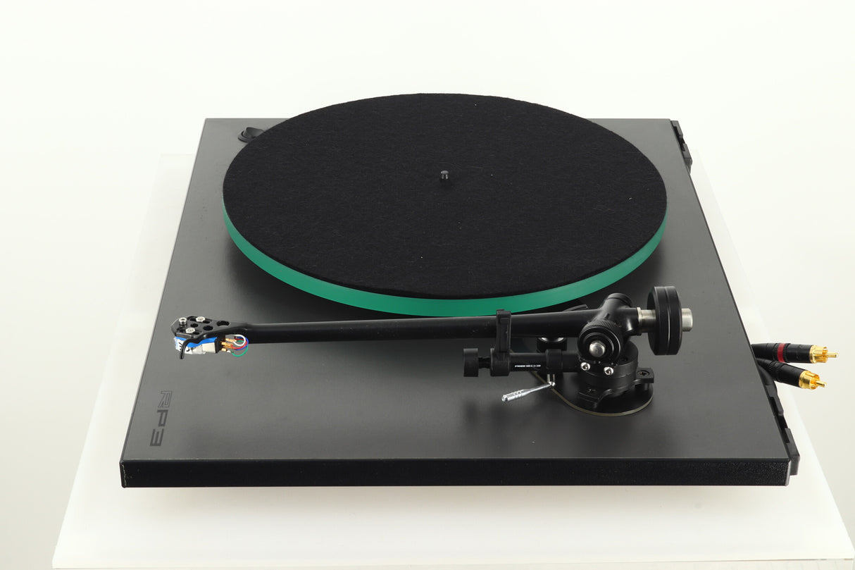 Rega RP3 Turntable - Black / Elys 2 Cartridge