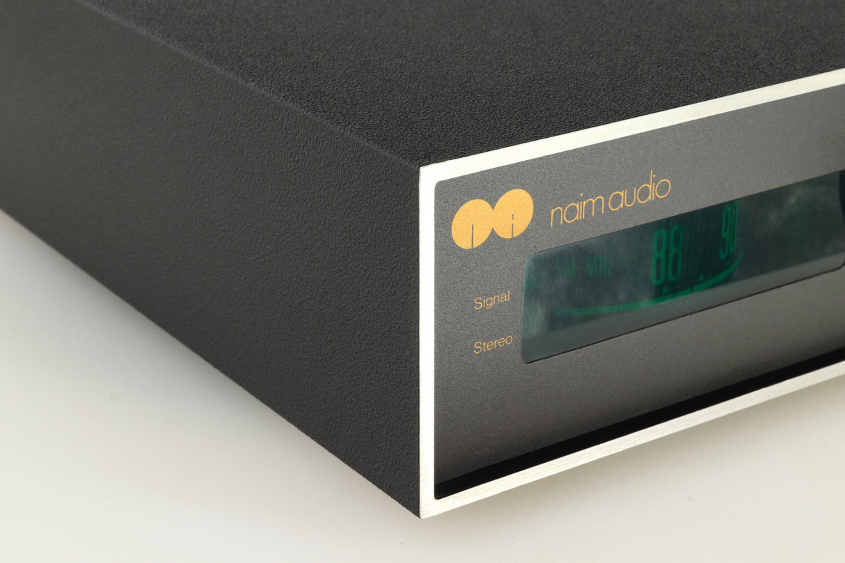 Naim NAT 101 Tuner (1986) / SNAPS Power Supply (1984)