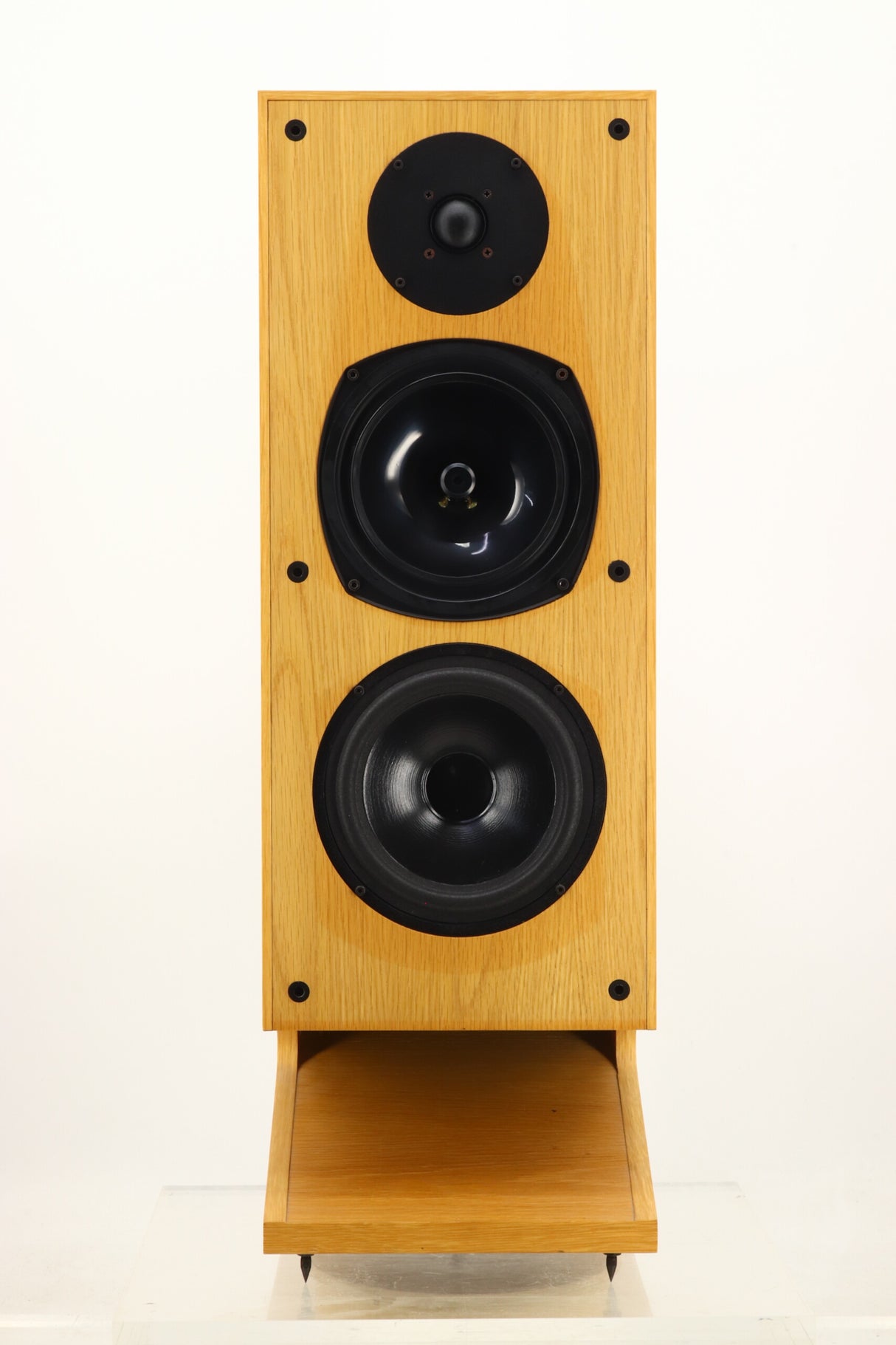 Diamond Acoustics Reference 3 Floorstanding Speakers - Light Wood