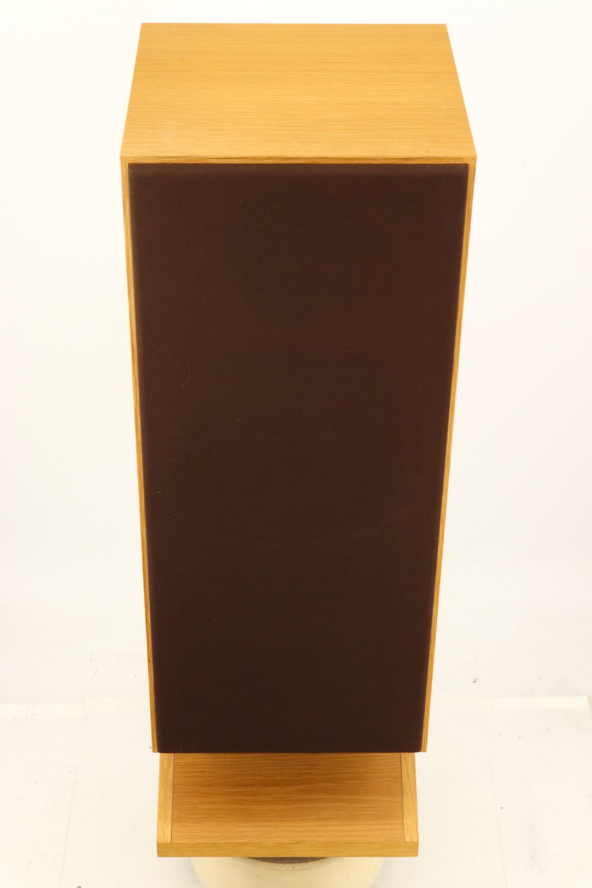 Diamond Acoustics Reference 3 Floorstanding Speakers - Light Wood
