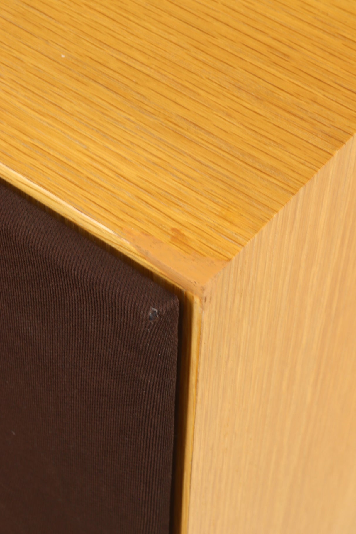 Diamond Acoustics Reference 3 Floorstanding Speakers - Light Wood