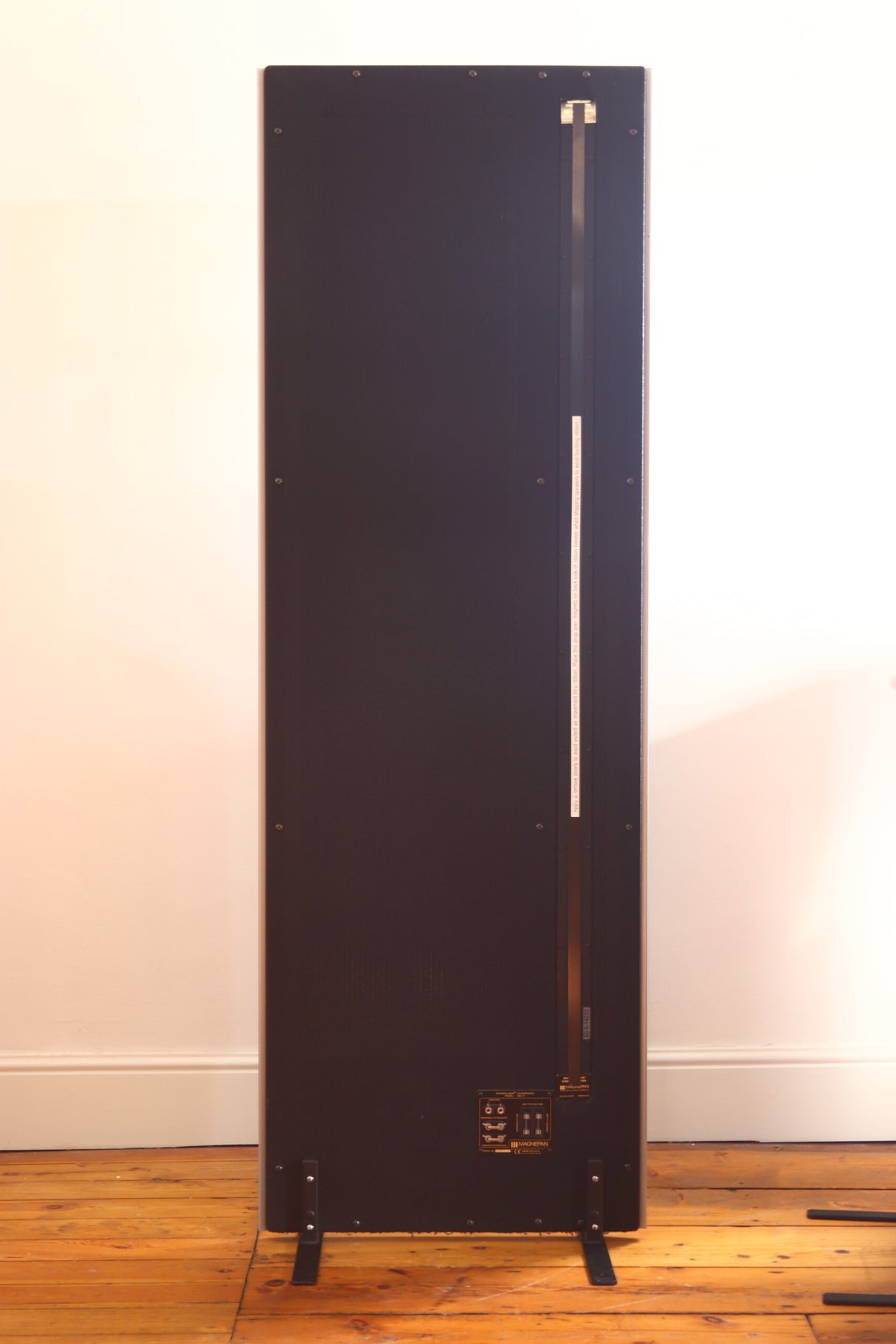 Magneplanar MG 3.7 Floorstanding Speakers - Silver/Grey