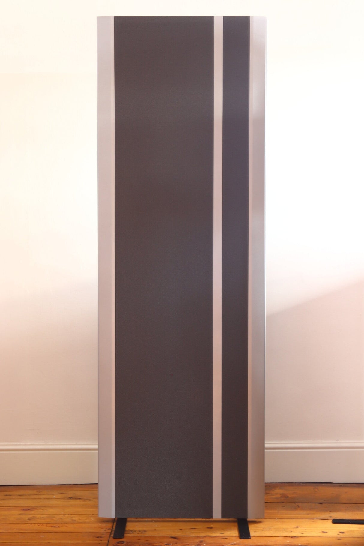 Magneplanar MG 3.7 Floorstanding Speakers - Silver/Grey