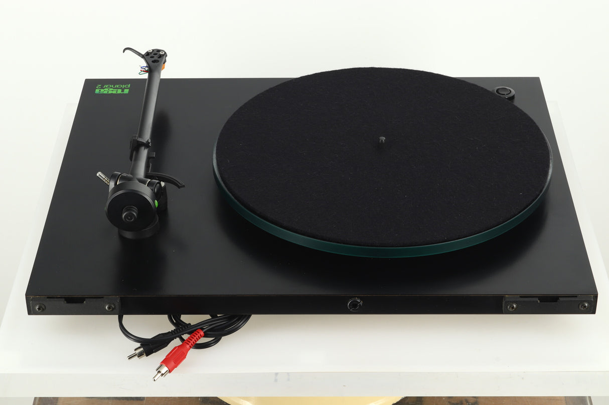 Rega Planar 2 Turntable / Audio Technica VM95EN Cartridge