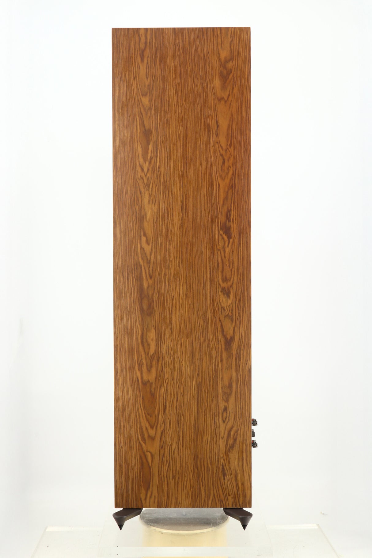 KEF R11 Floorstanding Speakers - Walnut (Ex-Demo)