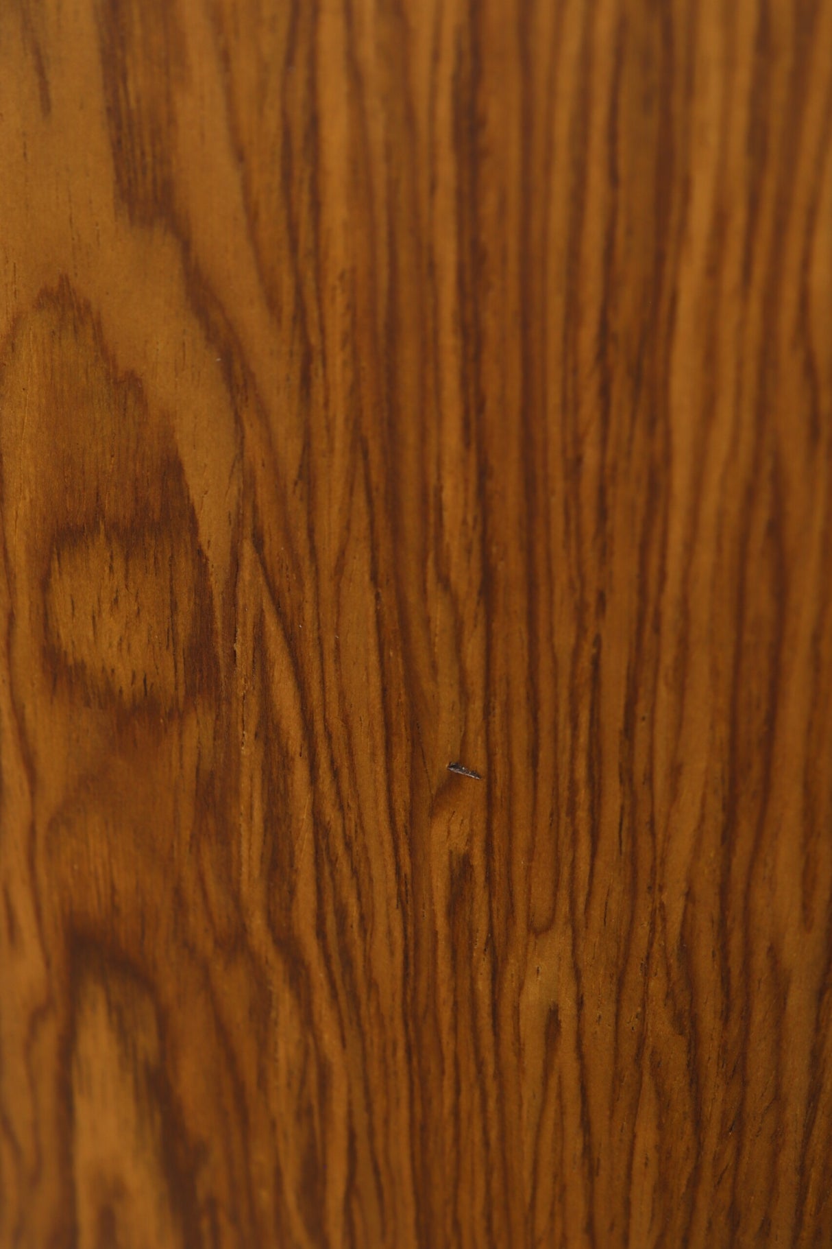 KEF R11 Floorstanding Speakers - Walnut (Ex-Demo)