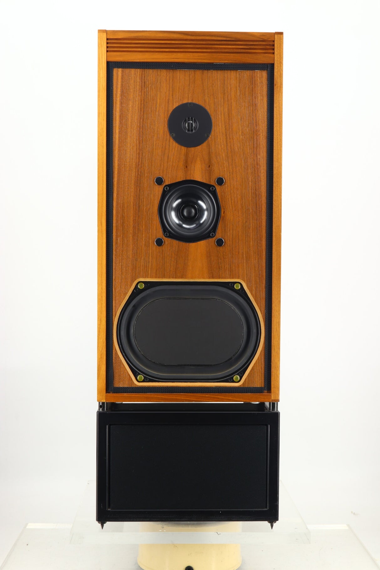 Linn Isobarik Aktiv Loudspeakers & Stands - Afromosia