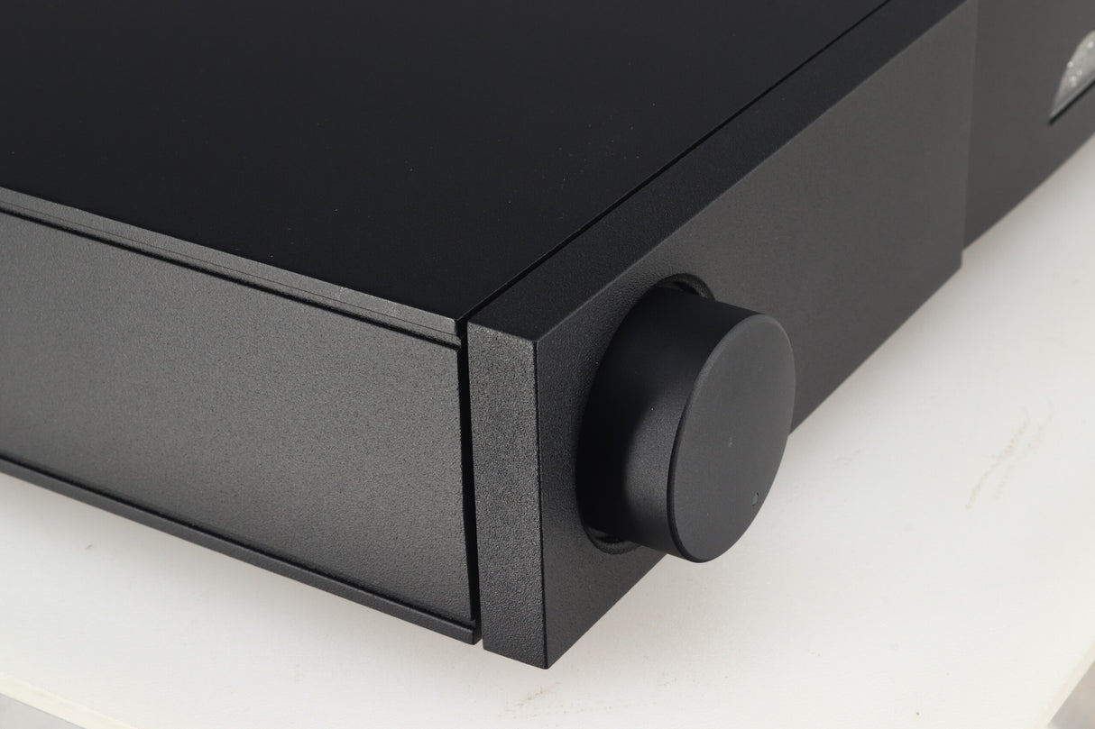 Naim NAC 122X Pre Amplifier